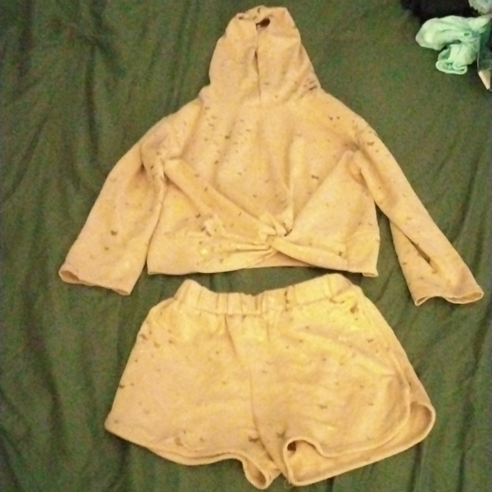 Shorts set